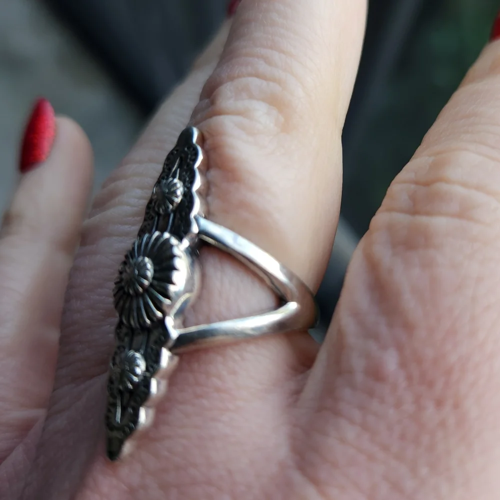 Handmade Sterling Silver 925 Elongated Concho Western Ring Size 8 - Picture 3 of 8